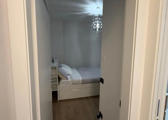 Adriano Space Модена