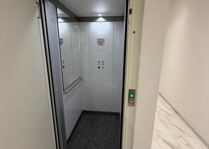 Adriano Space Modena